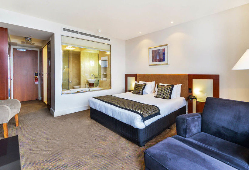 Peppers Waymouth Hotel