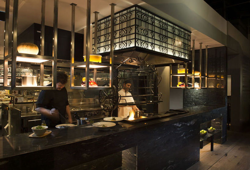 Hotel DoubleTree by Hilton Melbourne Flinders Street | Melbourne | Victoria | Australia 10