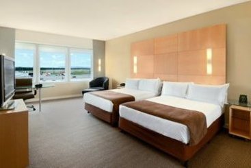 Parkroyal Melbourne Airport Hotel | Melbourne | Victoria | Australia 10