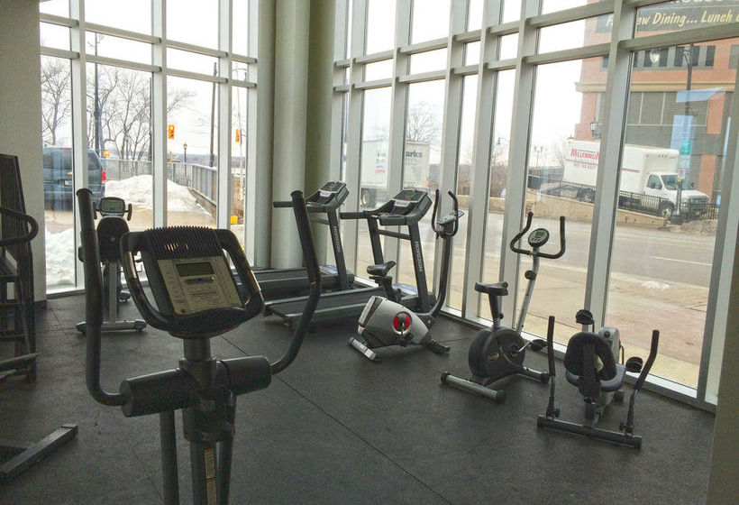 The Oakes Hotel Overlooking the Falls | Niagara Falls | Ontario | Canada 10