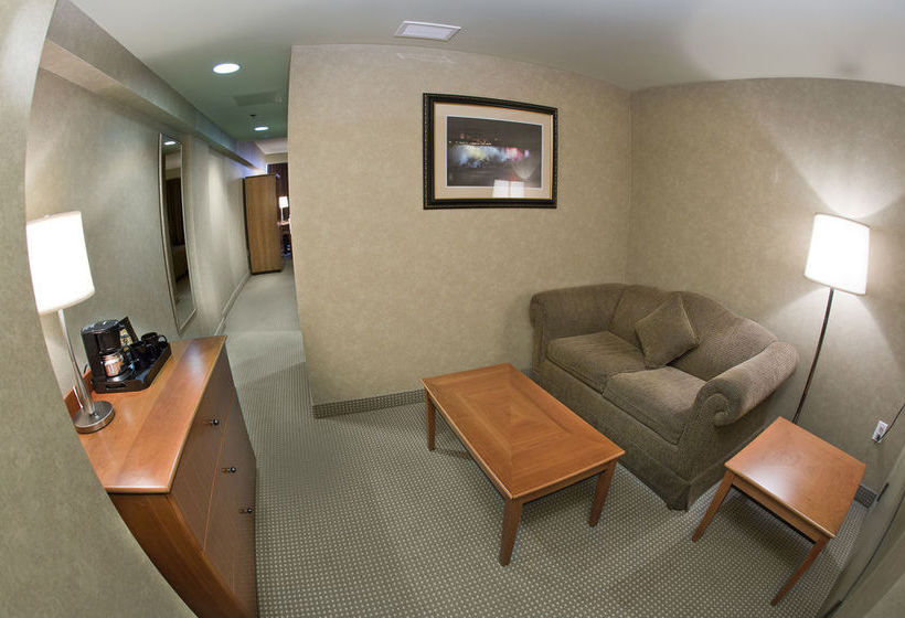 The Oakes Hotel Overlooking the Falls | Niagara Falls | Ontario | Canada 13