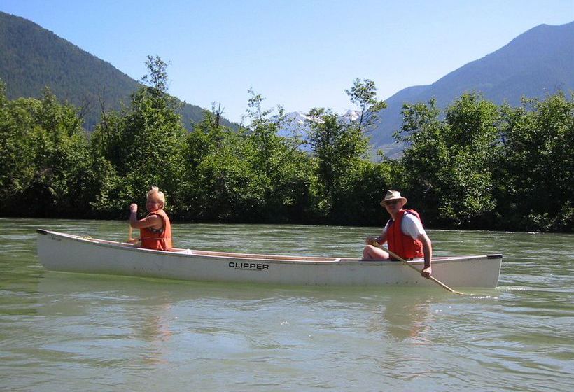 Glacier House Hotel & Resort | Revelstoke | British Columbia | Canada 16