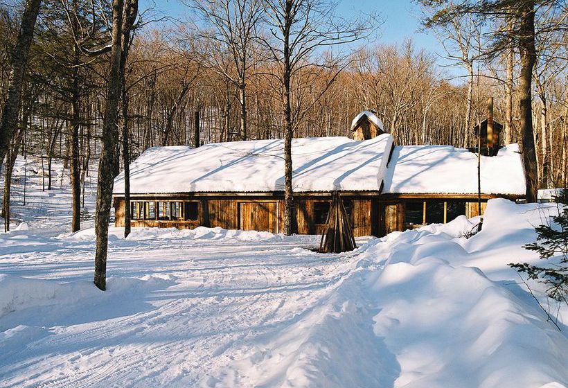 Hotel Sacacomie Lodge | Saint Alexis des Monts | Quebec | Canada 12