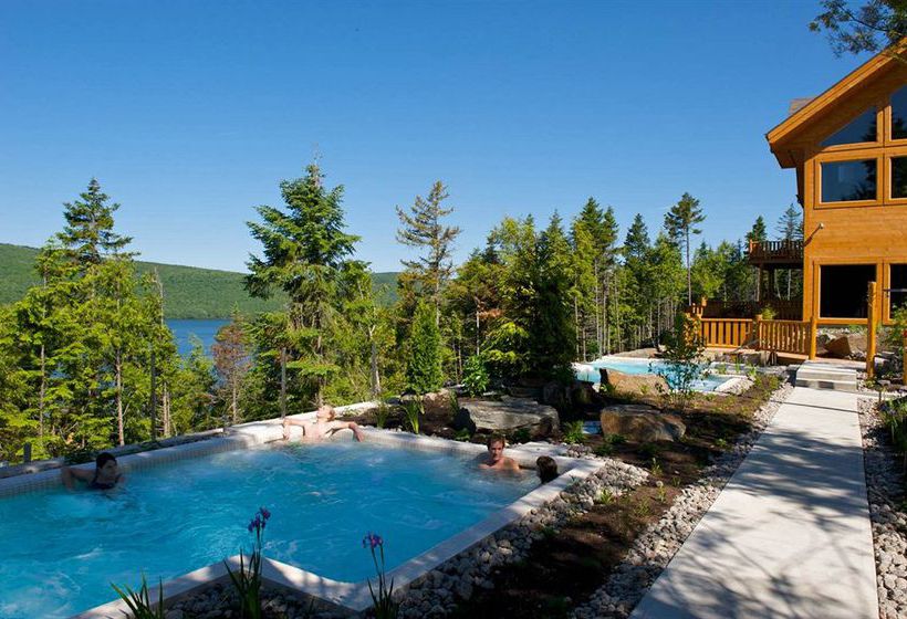 Hotel Sacacomie Lodge | Saint Alexis des Monts | Quebec | Canada 16