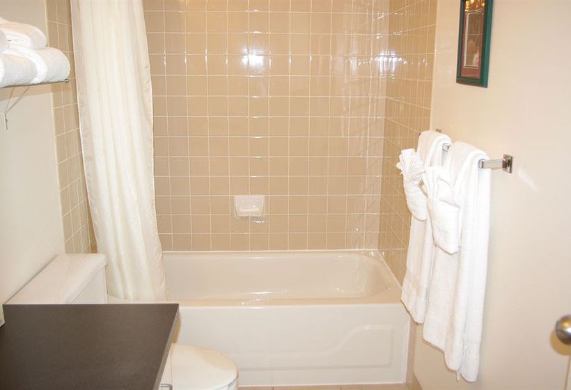 Hotel Waterton Lakes Lodge | Waterton Park | Alberta | Canada 19