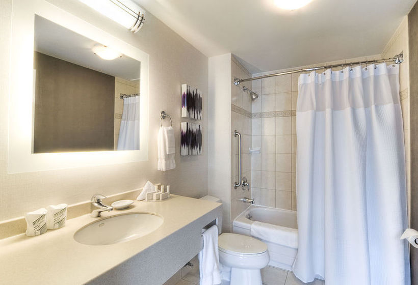 Hotel Marriott Springhill Suite | Montreal | Quebec | Canada 14