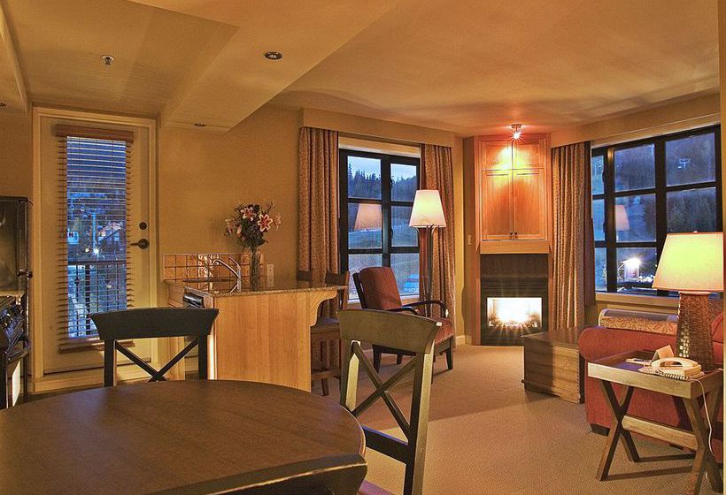 Sundial Boutique Hotel | Whistler | British Columbia | Canada 17