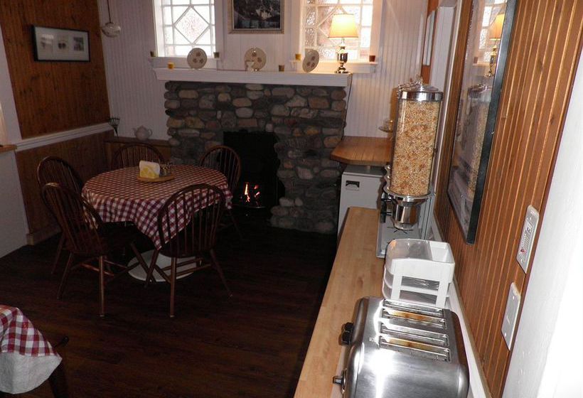 Hotel Blue Mountain Lodge | Banff | Alberta | Canada 10