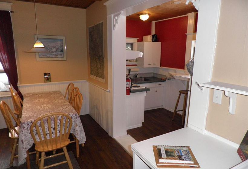 Hotel Blue Mountain Lodge | Banff | Alberta | Canada 14