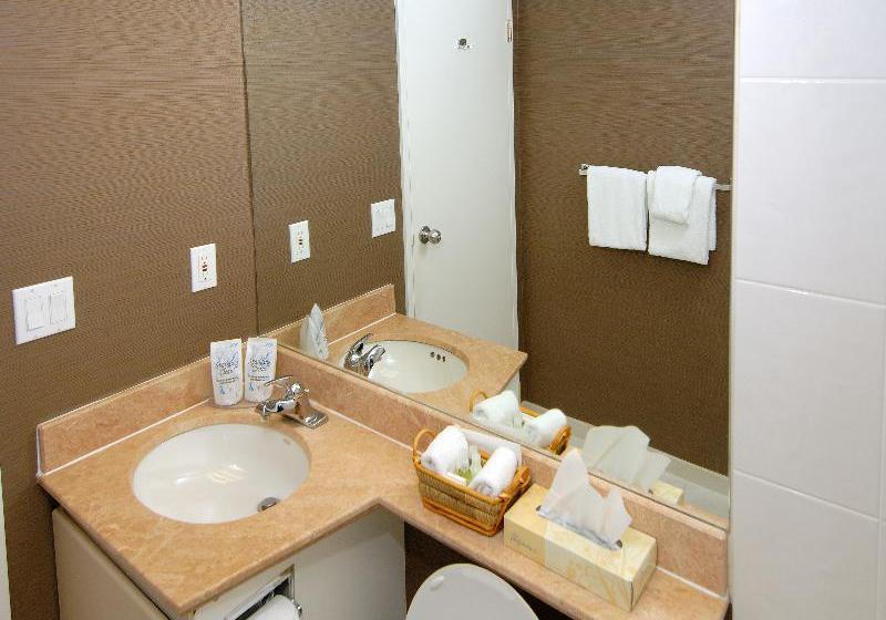 The Landis Hotel & Suites | Vancouver | British Columbia | Canada 19