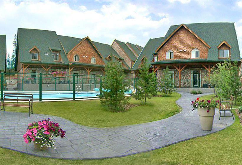 Hotel Mystic Springs Chalets & Hot Pools