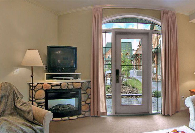 Hôtel Mystic Springs Chalets & Hot Pools | Canmore | Alberta | Hôtels au Canada 13