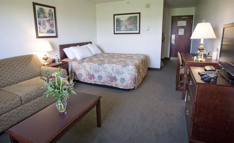 Hotel Service Plus | Grande Prairie | Alberta | Canada 6