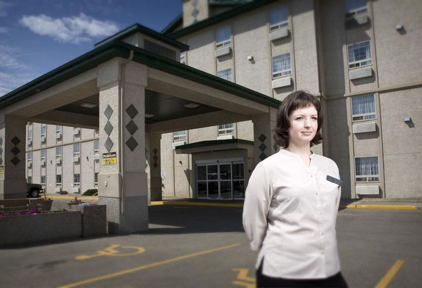 Hotel Service Plus | Grande Prairie | Alberta | Canada 9