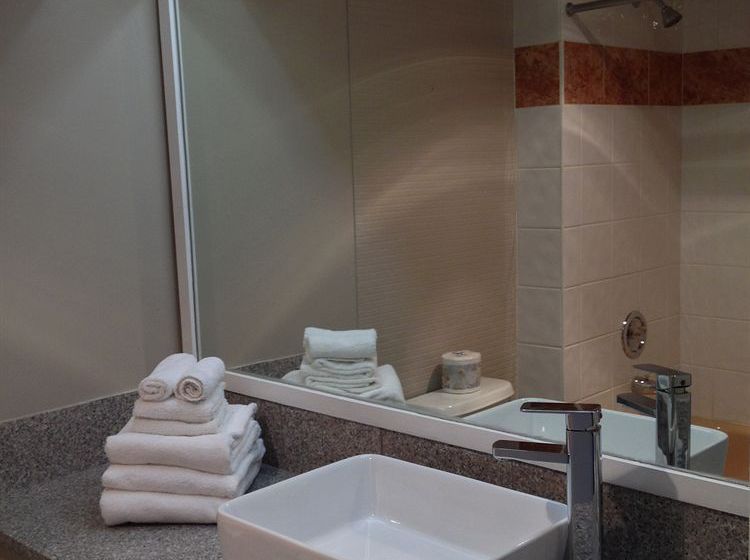 Capital City Center Hotel | Victoria | British Columbia | Canada 20