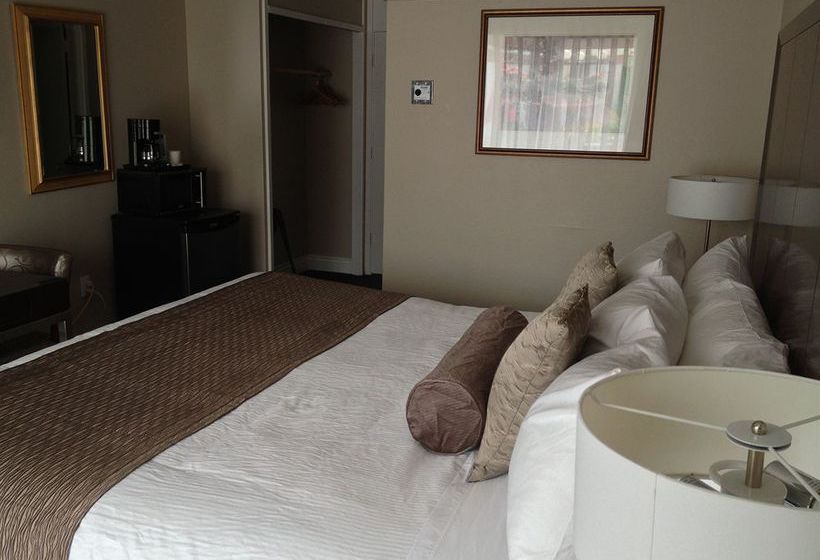 Capital City Center Hotel | Victoria | British Columbia | Canada 8