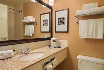 Hotel Wingate by Wyndham Edmonton West | Edmonton | Alberta | Canada 2