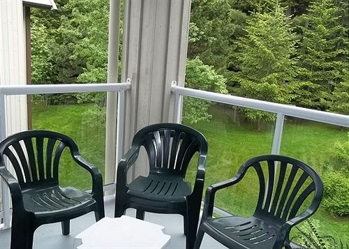 Hotel Wildwood Lodge On Blackcomb Mountain | Whistler | British Columbia | Canada 5