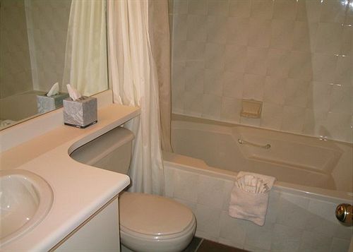 Hotel Wildwood Lodge On Blackcomb Mountain | Whistler | British Columbia | Canada 9