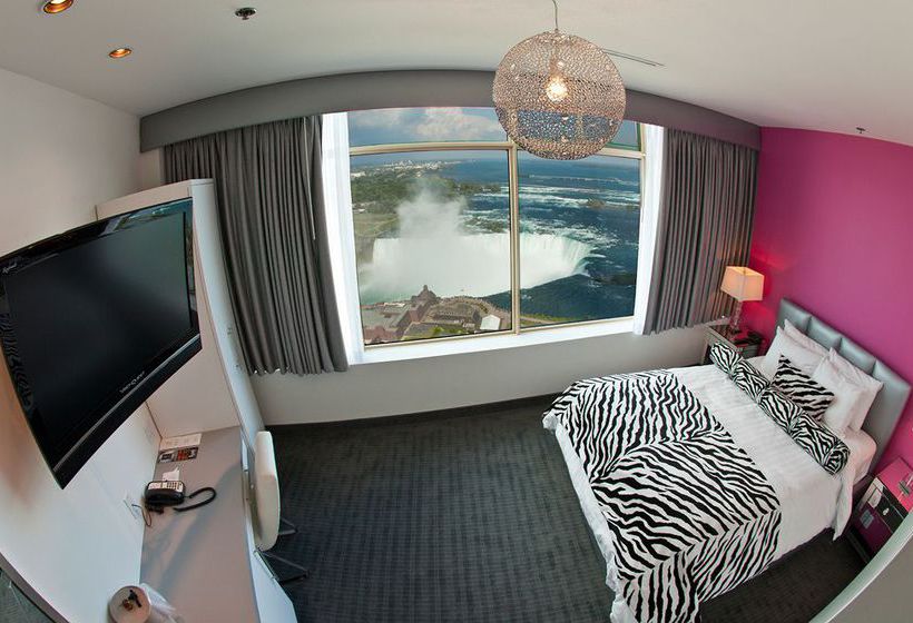 The Tower Hotel | Niagara Falls | Ontario | Canada 7