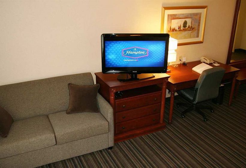 Hotel Hampton Inn & Suites Toronto Airport | Mississauga | Ontario | Canada 6