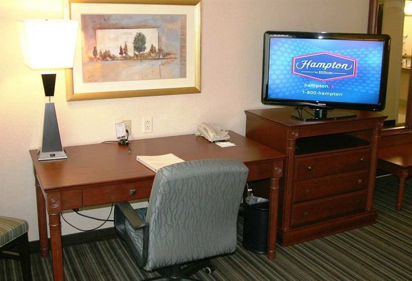 Hotel Hampton Inn & Suites Toronto Airport | Mississauga | Ontario | Canada 7