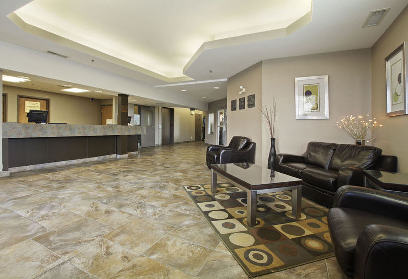 Super 8 Motel | Prince Albert | Saskatchewan | Canada 6