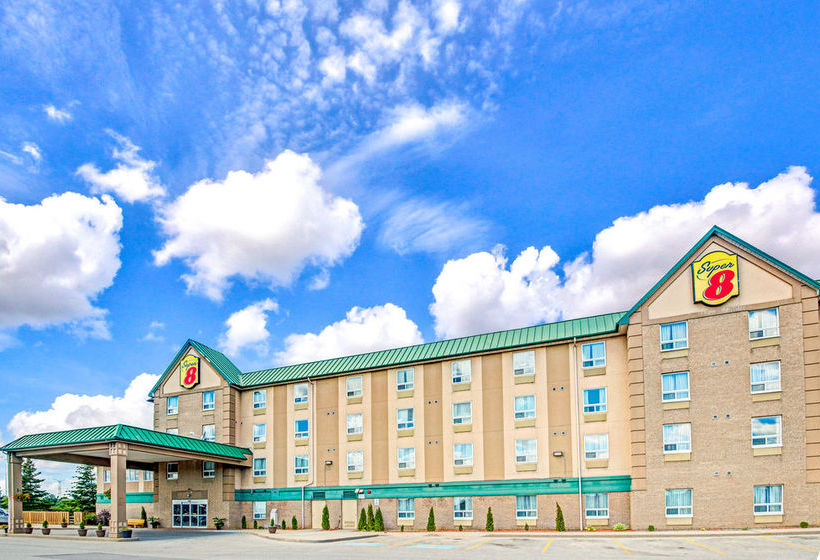 Motel Super 8 Toronto North | Toronto | Ontario | Canadá 11