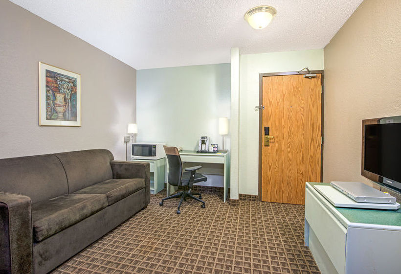 Motel Super 8 Toronto North | Toronto | Ontario | Canadá 5