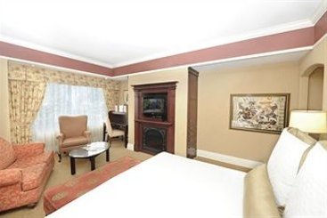 Hotel Old Mill Inn & Spa | Toronto | Ontario | Canada 6