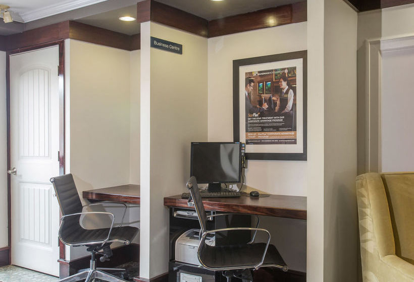 Hotel Sandman | Red Deer | Alberta | Canada 4