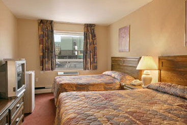 Super 8 Motel | Kingston | Ontario | Canada 4