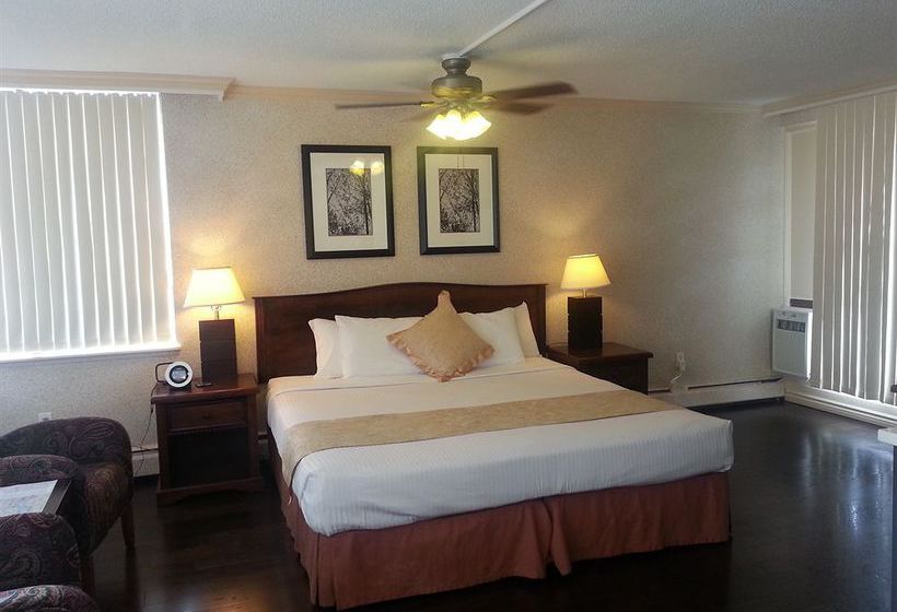 Hotel Riviera | North Vancouver | British Columbia | Canada 10