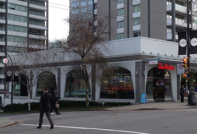 Hotel Riviera | North Vancouver | British Columbia | Canada 17