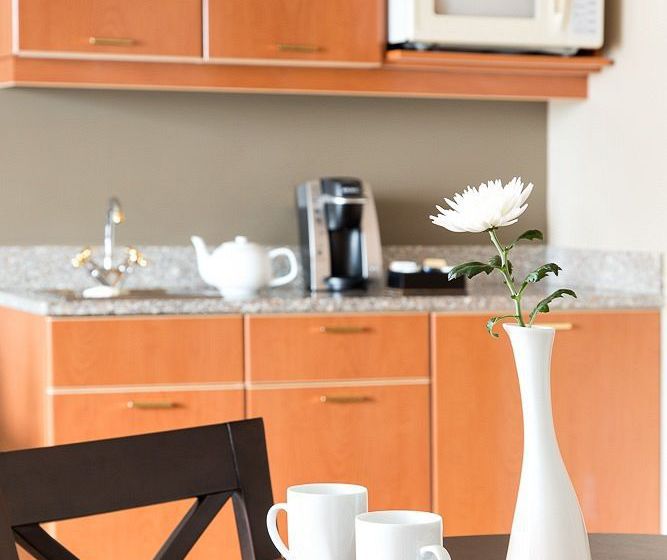 The Hotel at Terminal City Club | North Vancouver | British Columbia | Canada 20