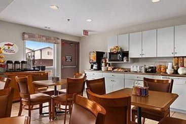 Hotel Super 8 Yellowknife | Yellowknife | Northwest Territories | Canada 8