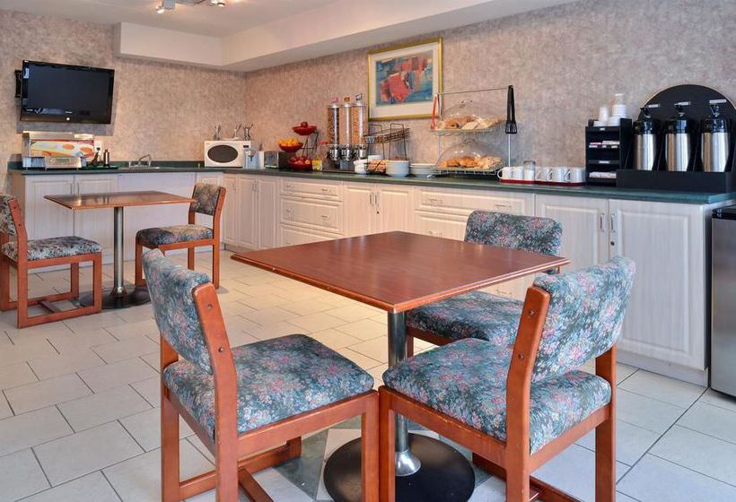 Hotel Lexington Inn & Suites | Windsor | Ontario | Canada 19