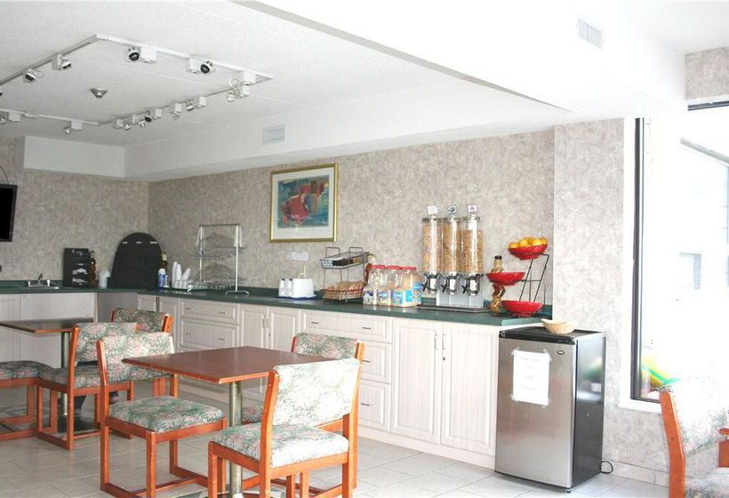 Hotel Lexington Inn & Suites | Windsor | Ontario | Canada 3