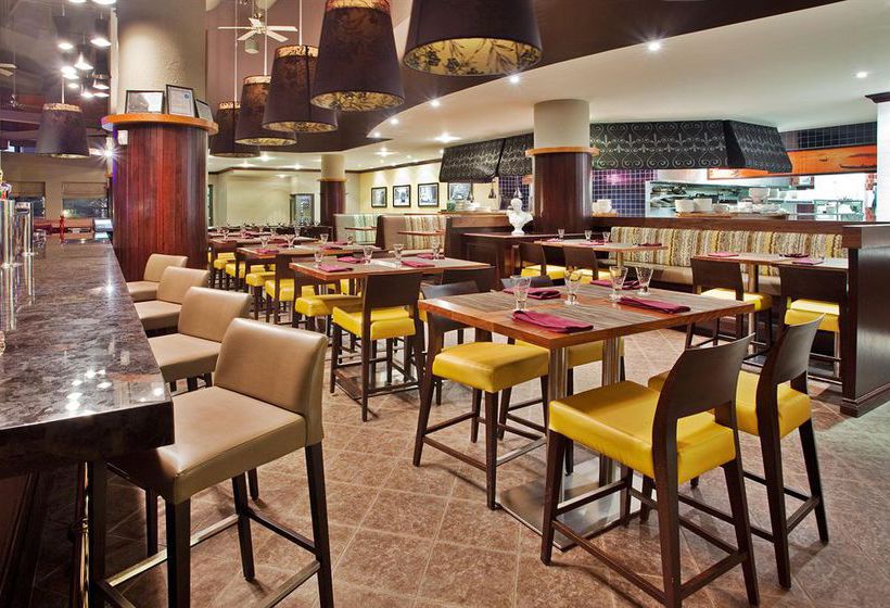 Hotel Holiday Inn Select & Suites Ottawa Ontario