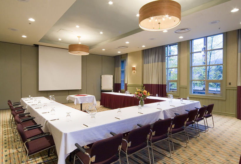 Hotel First Tracks Lodge | Whistler | British Columbia | Canada 19