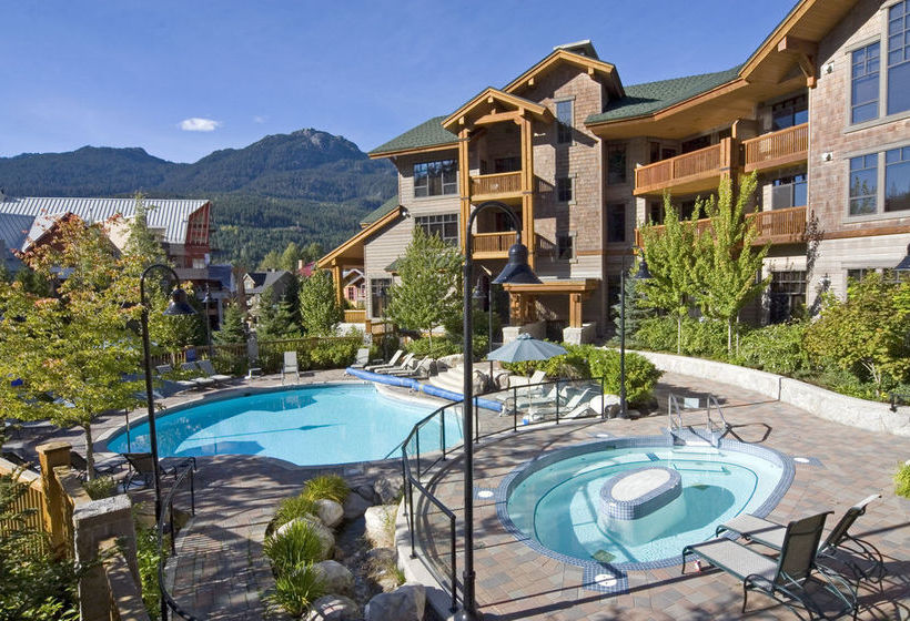 Hotel First Tracks Lodge | Whistler | British Columbia | Canada 8