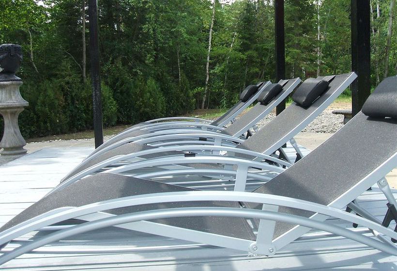 Hotel Le Chateau | Sainte Adele | Quebec | Canada 14