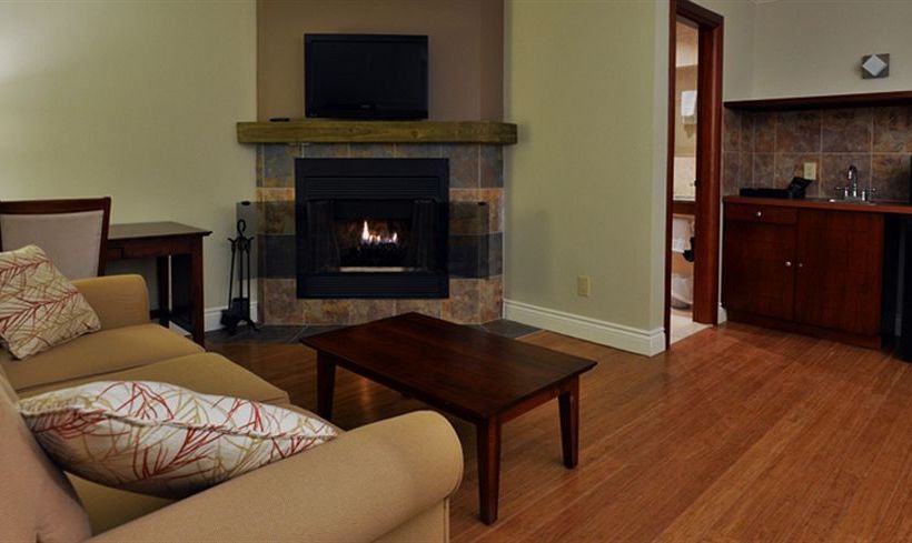 Hotel Le Chateau | Sainte Adele | Quebec | Canada 20