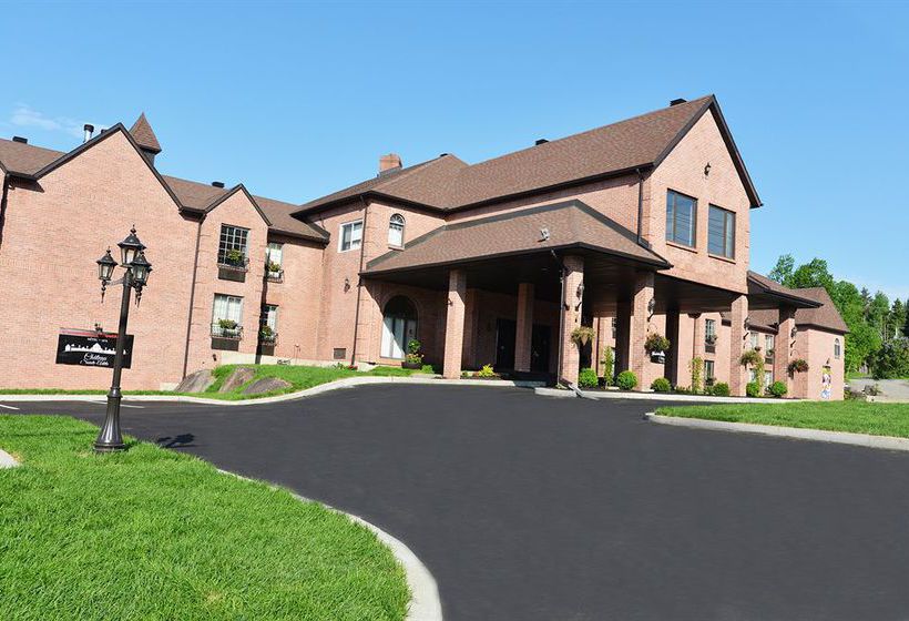 Hotel Le Chateau | Sainte Adele | Quebec | Canada 6