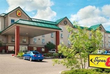 Hotel Super 8 Edmonton South