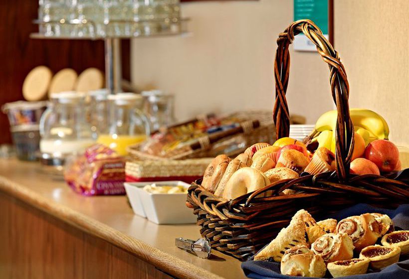 Hotel Coast Fraser Tower | Yellowknife | Northwest Territories | Canada 1