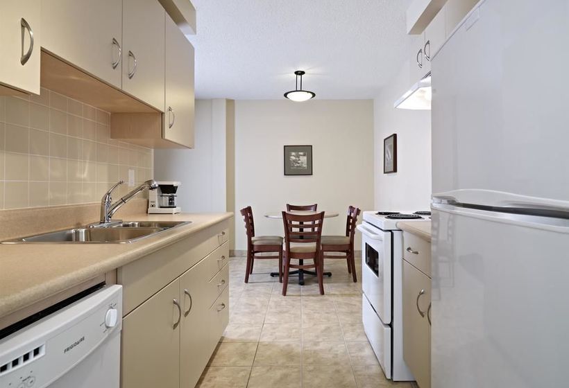 Hotel Coast Fraser Tower | Yellowknife | Northwest Territories | Canada 16