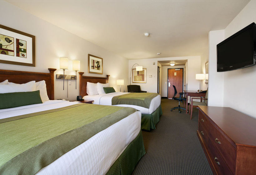 Hotel Wingate by Wyndham Calgary | Calgary | Alberta | Canada 2