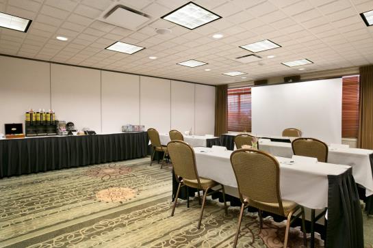 Hotel Wingate by Wyndham Calgary | Calgary | Alberta | Canada 5