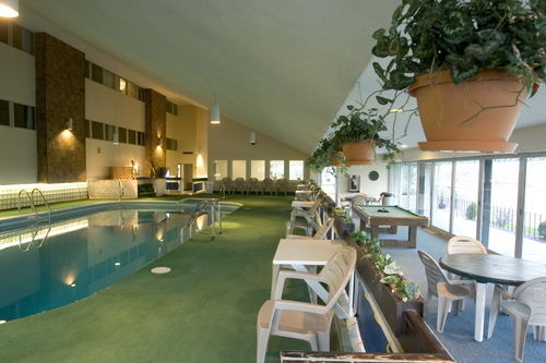 Hotel Howard Johnson Inn | Woodstock | Ontario | Canada 12